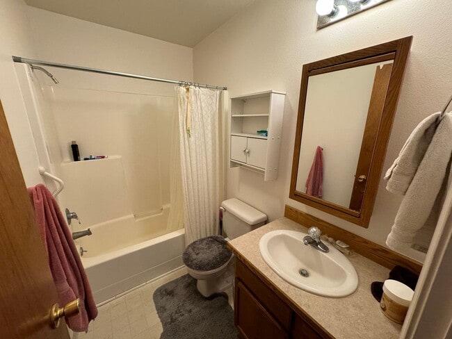 Photo - Beautiful Home on The East Side of Great Falls