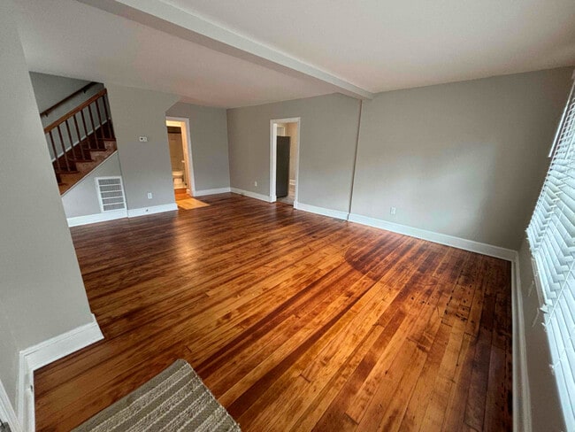 Photo - 790 Rappohack Dr