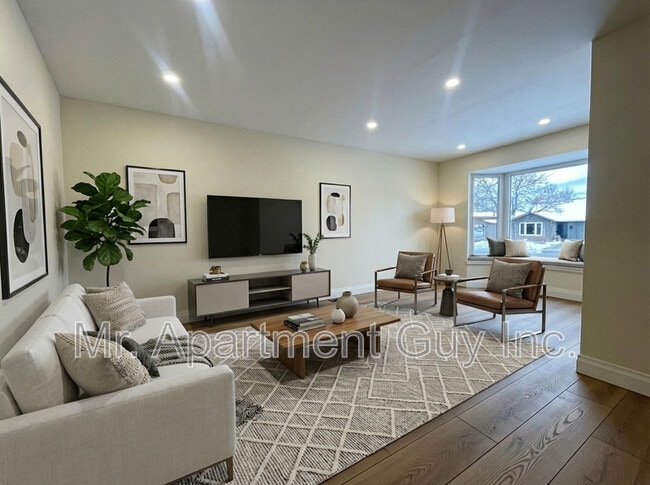 Building Photo - 2531 Cavendish Dr Unit Upper Suite