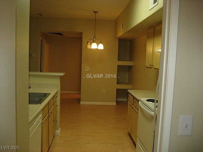Building Photo - 2615 W Gary Ave Unit 2035 Rental