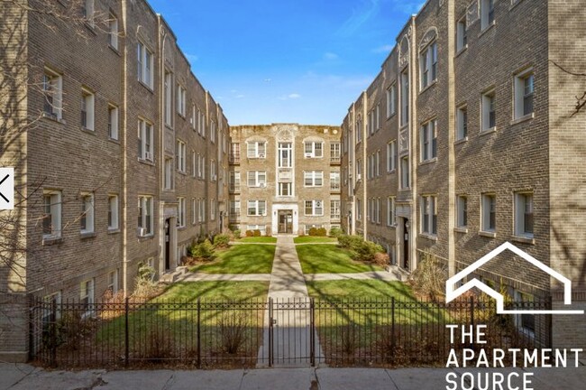 Photo - 1932 W Winona St Unit 2