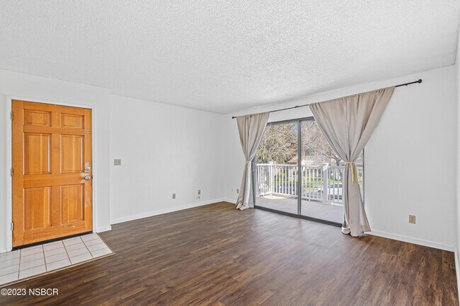 Photo - 3420 Santa Maria Way