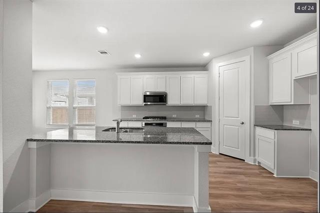 Photo - 3905 Ablon Trail