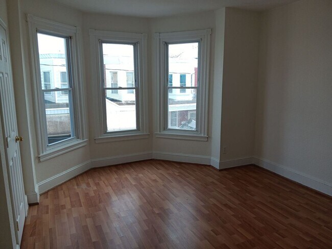 Photo - 1238 N Alden St