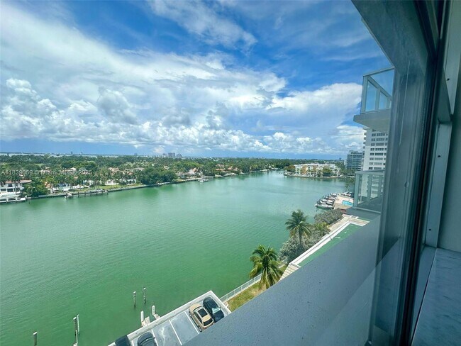 Building Photo - 5750 Collins Ave Unit 10F Rental