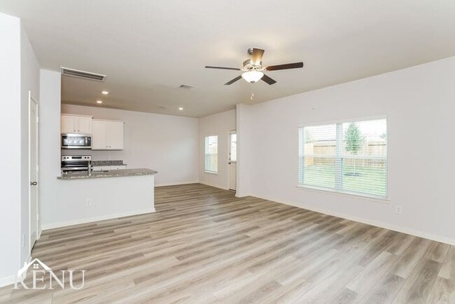 Photo - 10615 Lost aples Dr