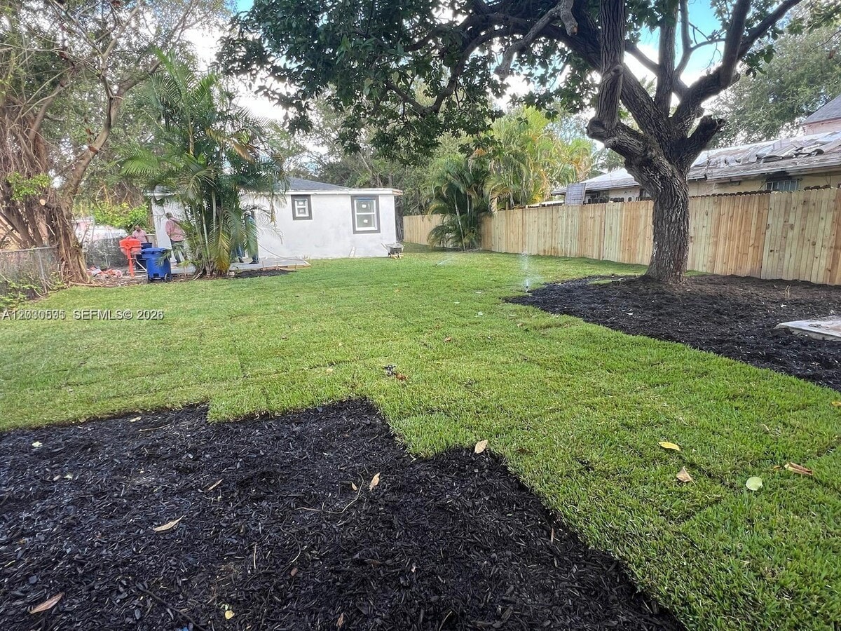 Photo - 428 NW 97th St