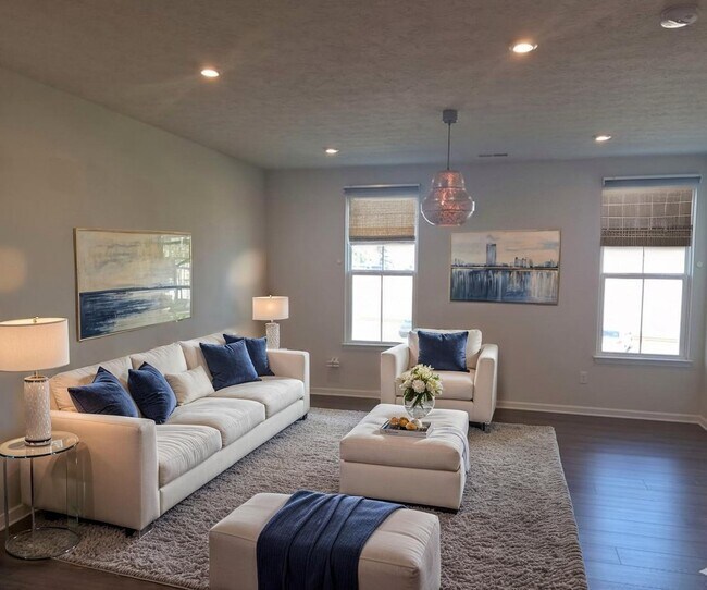 Photo - 18 Wentworth Ln