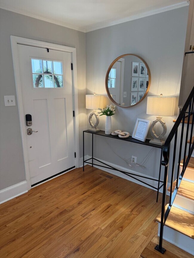 Photo - 4 Bedroom Home in Madison Park