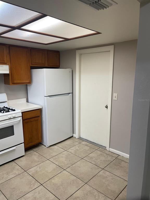 Photo - 411 Emerald Ave