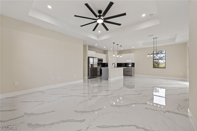 Photo - 2713 25th St SW