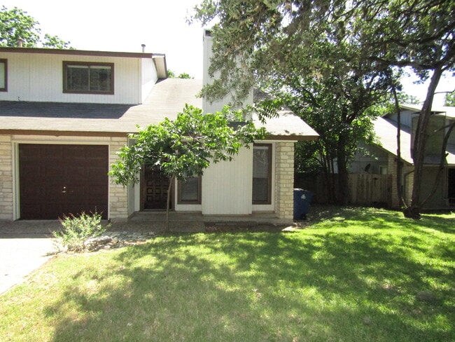Photo - 7001 Winedale Dr Unit B
