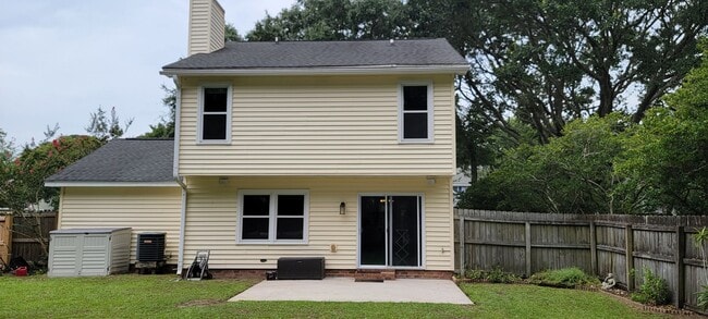 Photo - 940 Portabella Ln