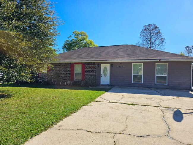 Photo - 4BR/2BA Single Family Home in Quiet Neighborhood