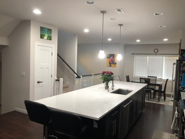 Photo - Beautiful Modern Bothell Home with Stunning Views