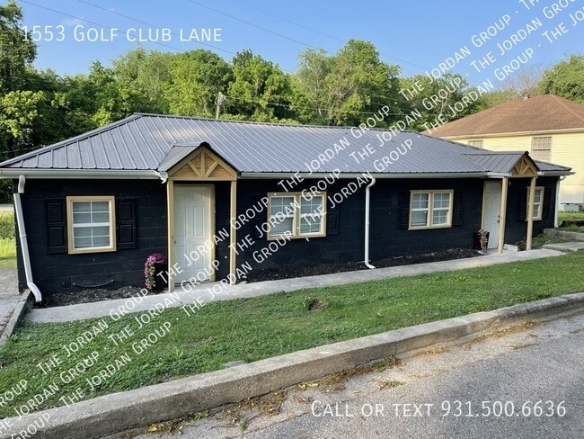 1553 Golf Club Ln
