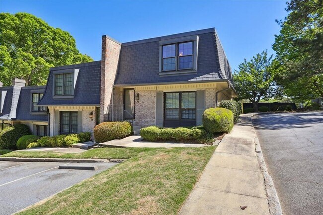 Photo - 73 La Rue Pl NW Rental
