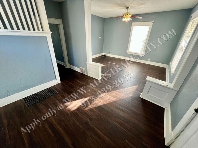 Photo - Cozy 4 Bed 2 Bath Home in KCK-Available NOW!!