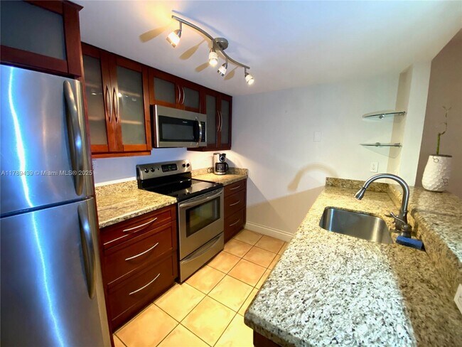 Photo - 4530 SW 68th Court Cir Unidad 2 Rental