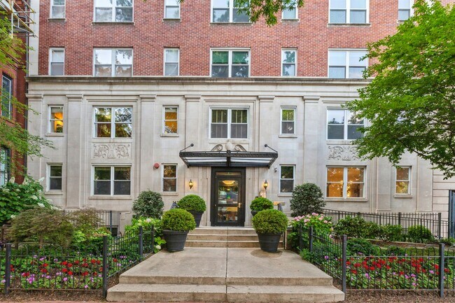 Photo - Move In Special! Logan Circle/ Dupont! Ava... Unit 202