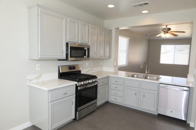 Photo - 1559 W Ave H4