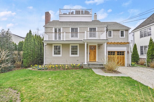 Building Photo - 104 Roton Ave