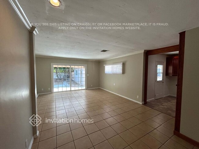 Photo - 6509 Whitman Ave