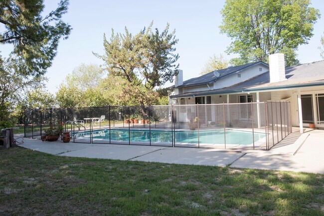 Fenced Pool Private Yard - 5057 Shirley Ave