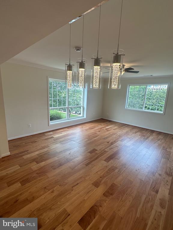 Photo - 1637 N Van Dorn St