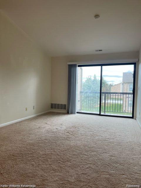 Photo - 42672 Lilley Pointe Dr