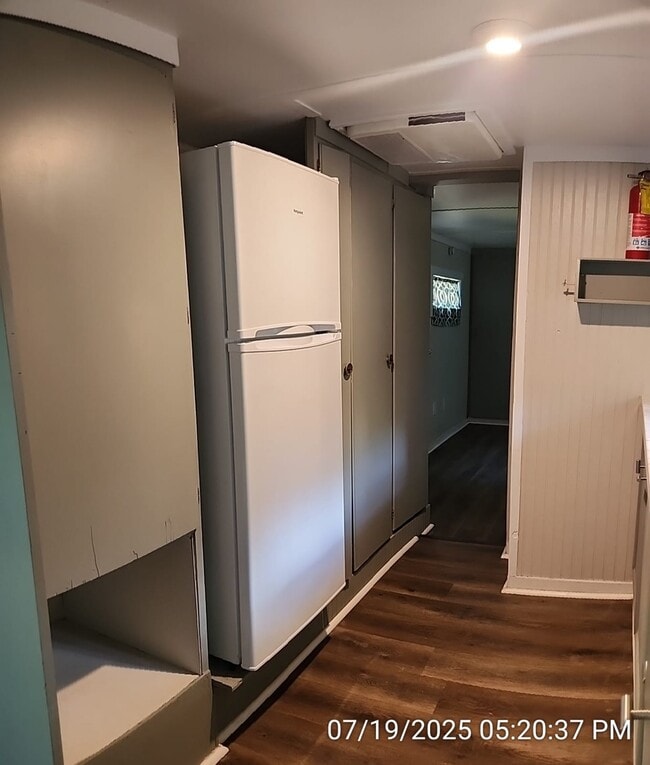 Photo - 58 Robinson Ln