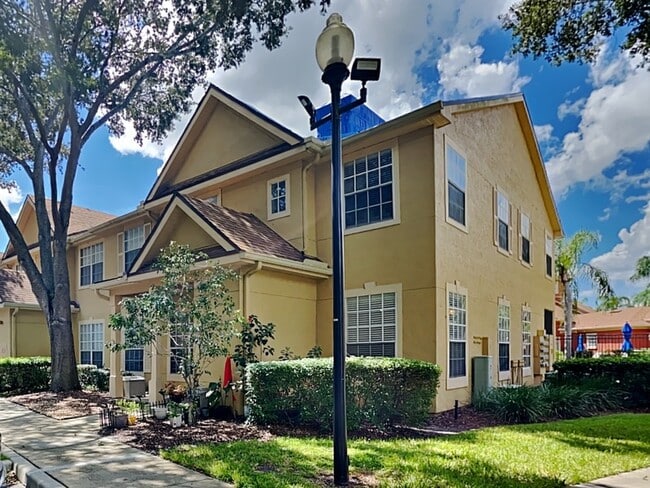 Building Photo - 832 Grand Regency Pointe Rental