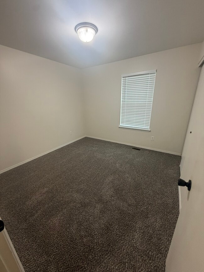 Photo - 2048 Peine Forest Dr