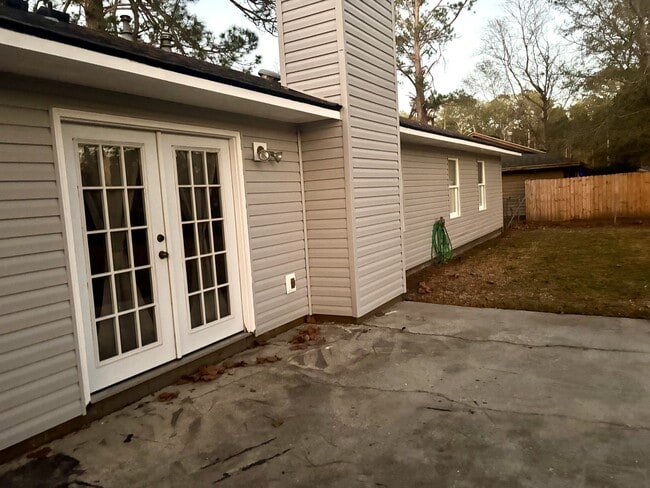 Photo - 2019 Bradley Ave