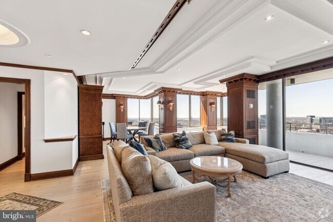 Building Photo - 202-10 W Rittenhouse Square Unit 3001
