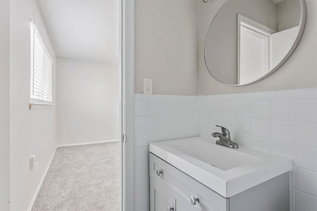 Photo - 2810 Dorchester Dr