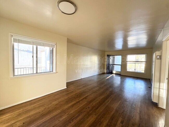 Photo - 7030 La Tijera Blvd Unidad 7030 1/2