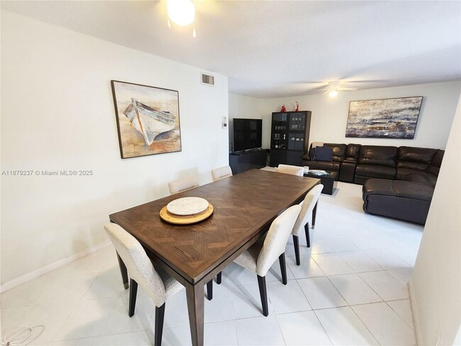 Photo - 580 Egret Dr Unit 322