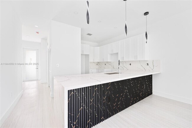 Photo - 10745 SW 217th St