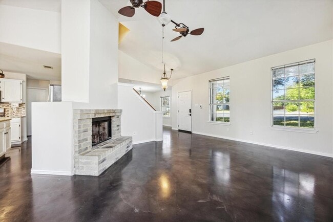 Photo - 12241 Shropshire Blvd