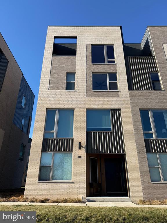 Photo - 3119 Pierview Ln