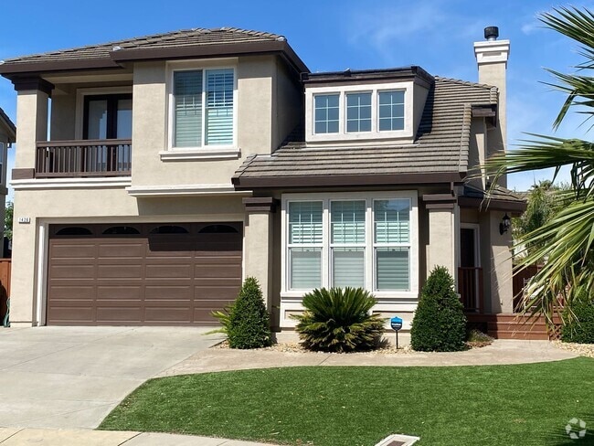Building Photo - Livermore Single Family Home 2 Houses Down...