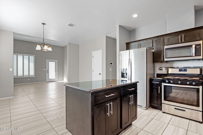 Photo - 14365 Jonathan K. Molina Ct