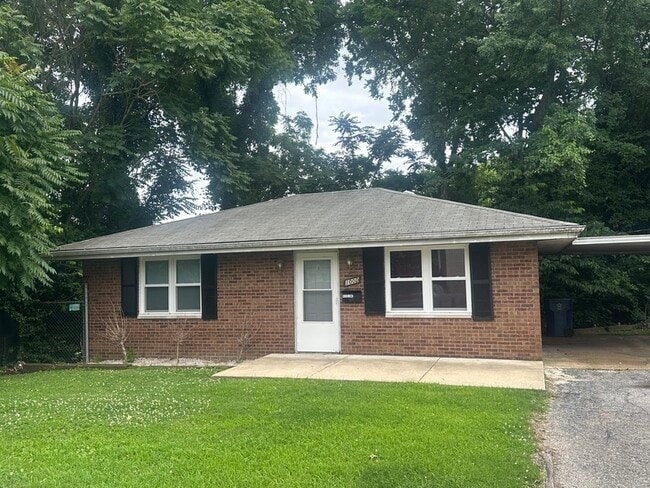 Building Photo - 100 Highland Pl