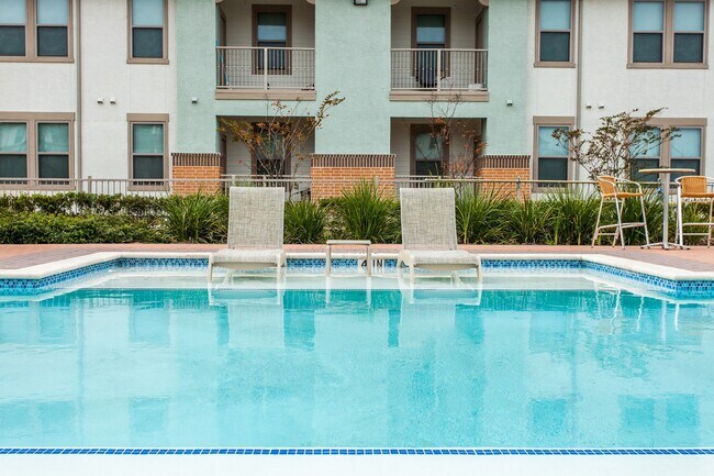 Photo - 2725 Leopard St Unit #2725