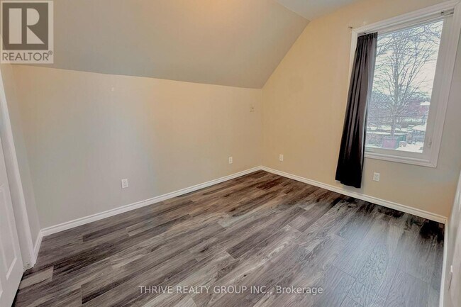 Photo - 119 McClary Ave