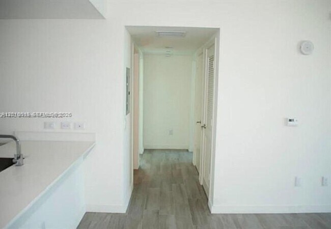 Photo - 1100 S Miami Ave Unidad 1100 S Miami Ave # 2407