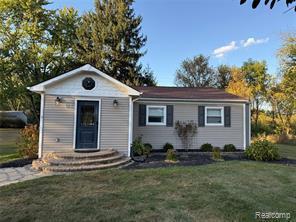 Building Photo - 2446 W Drahner Rd