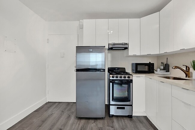 Edwards Apartments