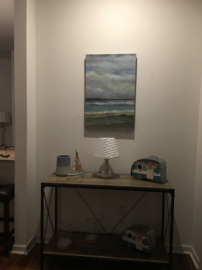 Photo - Great 3/2 Fully Furnished-TDY Welcome!!
